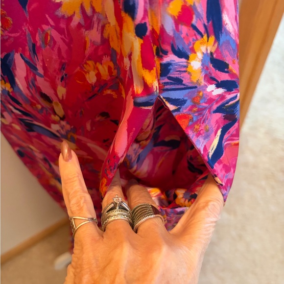 Beautiful Nicole Miller Pink Maxi Dress. Like New. Size L - Picture 4 of 11